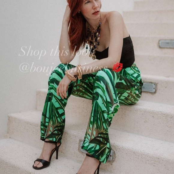 ZARA - BNWT Green Satin Effect Flowy Tropical Floral Print Pants with Pockets - Picture 3 of 6